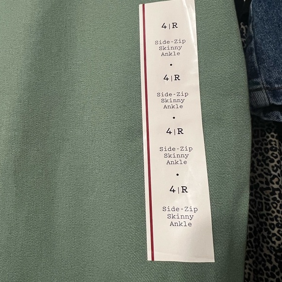 A New Day Skinny Ankle Pants- BRAND NEW! - Picture 3 of 3